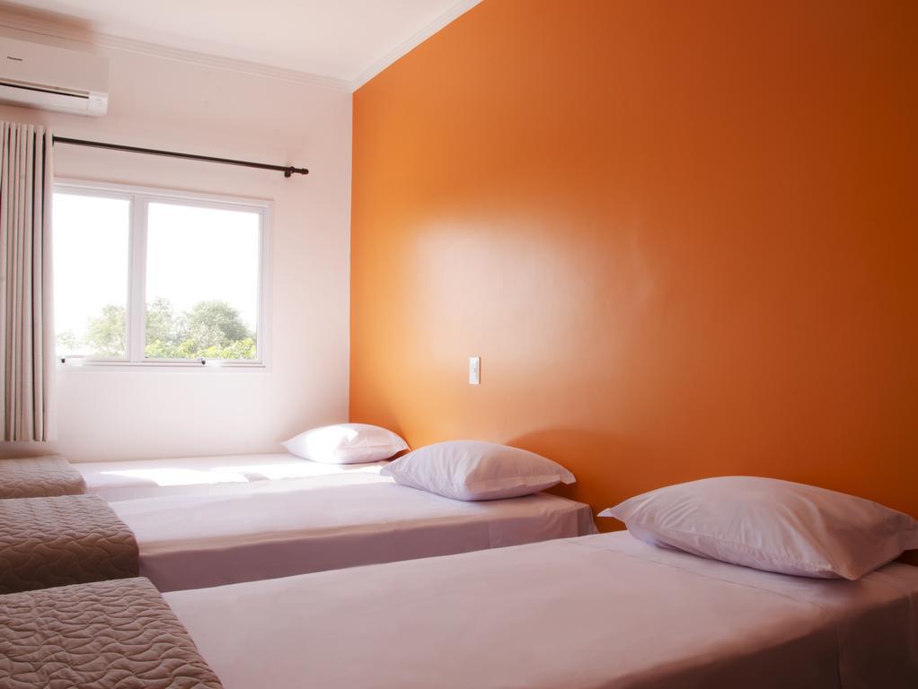 Semprehotel Três Lagoas Quarto foto